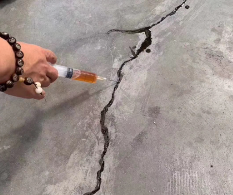 澄城混凝土裂缝修补技术详解​